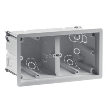 Монтажна коробка Berker 18721020 R.8-рамки