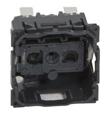 Розетка 220В Legrand 67110 Celiane, із заземленням, французький стандарт