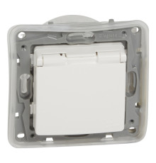 Розетка 220В Legrand 672232 Etika, білий, пластик, із заземленням, Schuko, ip44, із захисною кришкою, зі шторками, для врізного монтажу