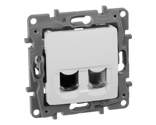 Розетка комп'ютерна, телефонна Legrand 672252 Etika, білий, пластик, для врізного монтажу