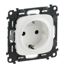 Розетка 220В Legrand 753720 Valena Allure, білий, пластик, із заземленням, Schuko, без захисної кришки, зі шторками, для врізного монтажу
