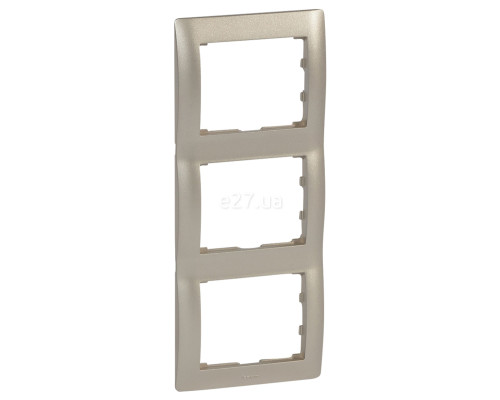 Рамка 3 поста Legrand 771407 Galea Life, титан