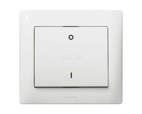 Лицьова панель Legrand 777015 Galea Life, білий