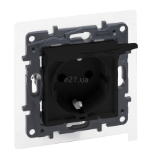 Розетка 220В Legrand 863523 Niloe Step, 16A, чорний, пластик, із заземленням, Schuko, ip44, із захисною кришкою, без шторок, для врізного монтажу