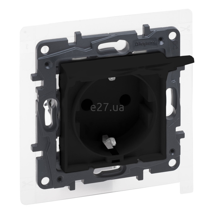 Розетка 220В Legrand 863523 Niloe Step, 16A, чорний, пластик, із заземленням, Schuko, ip44, із захисною кришкою, без шторок, для врізного монтажу · Legrand · legrand-863523
