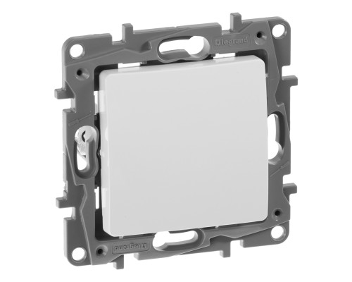 Вимикач 1-клавішний Outlet Legrand 672201 Etika, білий, пластик, без підсвітки та індикації, для врізного монтажу