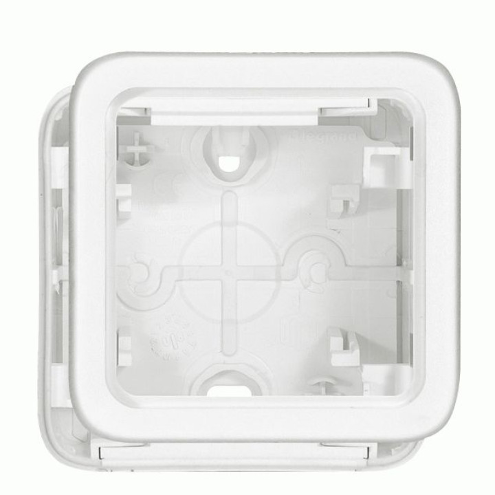 Коробка Legrand Plexo 1 п., ІР55, ІК07, антибактериальная, білий · Legrand · uk/korobka-legrand-plexo-1-p-ir55-ik07-antibakterialnaya-belyj