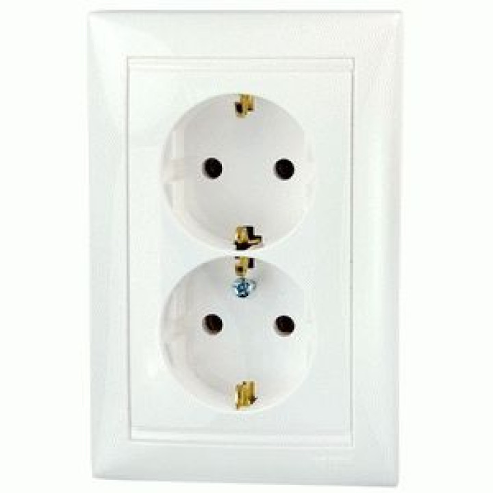 Розетка подвійна Legrand Valena DIY із заземленням білий · Legrand · uk/rozetka-dvojnaya-legrand-valena-diy-s-zazemleniem-belyj-6942