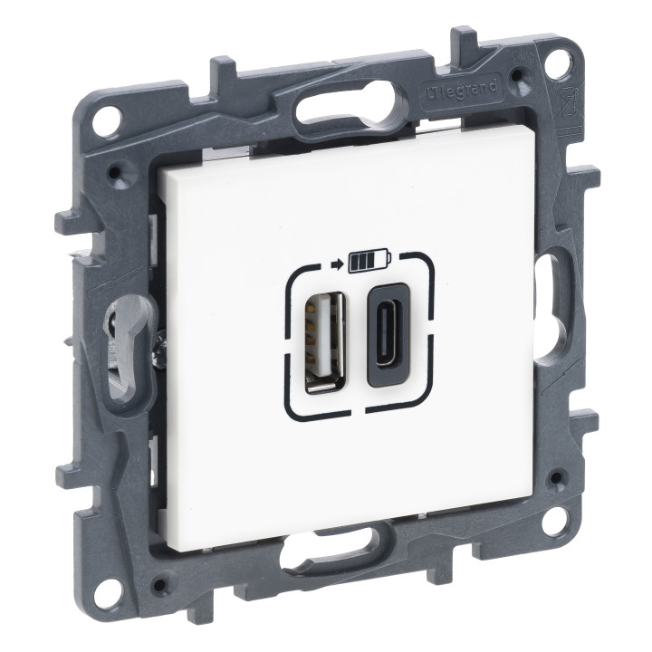 Розетка Legrand Niloe Step USB Тип А+C 12Вт+15Вт 5 В білий · Legrand · uk/rozetka-legrand-niloe-step-usb-tip-ac-12vt15vt-5-v-belyj-863