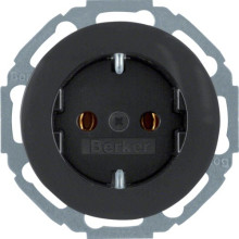 Розетка Berker з з/к з нахилом на 45град., 16А/250В, чорна, R.1/R.3 · unknown · uk/rozetka-z-zk-z-nahilom-na-45grad-16a250v-chorna-r1r3