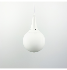 Підвісний світильник GOLF в білому корпусі із білим плафоном