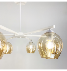 Стельова люстра на 6 плафонів в білому корпусі