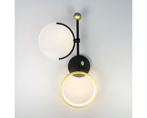 LED бра в геометричній формі