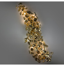 Видовжена золота бра у флористичних мотивах