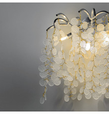 Бра в срібному кольорі з білими пластинами