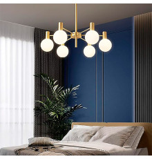 Сучасна латунна люстра з білими плафоном на 6 ламп