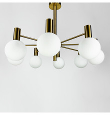 Сучасна латунна люстра з білими плафоном на 8 ламп