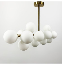 Золота видовжена люстра на 14 білих плафонів