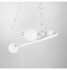 Дизайнерська біла LED люстра з акриловими кульками