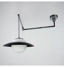Регулюючий підвісний світильник в хромовому корпусі з чорним обводком