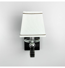 Бра з класичним тканинним абажуром та чорною екошкірою