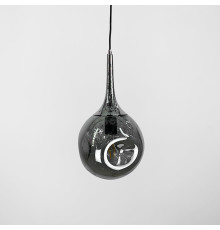 Cвітильник з м'ятим графітовим плафоном у хромовому корпусі