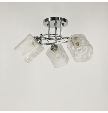Люстра в срібному корпусі на 3 квадратних плафони