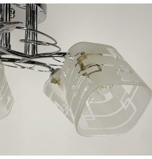 Люстра в срібному корпусі на 5 квадратних плафонів