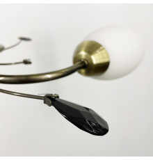 Люстра на 3 білих плафони у квіткових мотивах