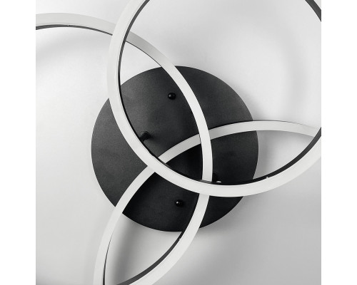 LED люстра в чорному кольорі на 3 кільця