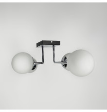 Сучасна стельова люстра в хромі на 4 білих плафони