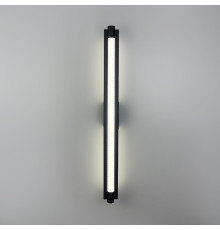 Видовжене мінімалістичне бра у чорному корпусі 62 см