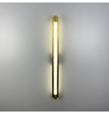 Видовжене мінімалістичне бра у латунному корпусі 62 см
