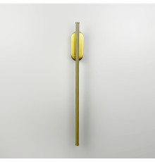 Сучасне лінійне бра в латунному корпусі 60 см