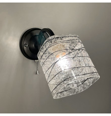 Бра в чорному корпусі на 1 плафон із чорно-білими візерунками