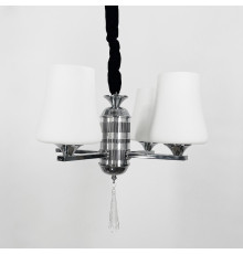 Елегантна підвісна люстра на 4 білих плафони