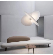 Футуристична люстра у білому корпусі Ø 60 см