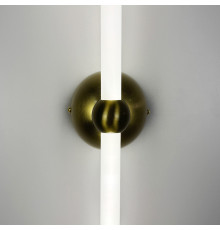 Лінійне бра у латунному корпусі з одним кріпленням 70 см