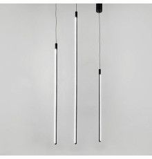 Лінійні підвісні світильники у чорному каркасі довжиною 80 см