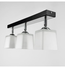 Світильник на 3 плафони в чорному корпусі 60х10 см