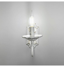 Бра-свічка у білому корпусі з позолотою