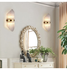 Витончена модель настінного світильника