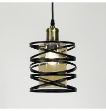 Потрійний підвіс у чорному видовженому корпусі з янтарними плафонами