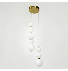 Потрійний підвіс із геометричним корпусом