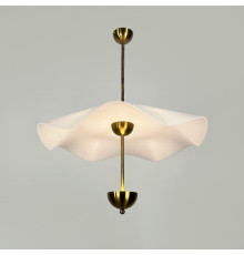 Латунний світильник із білим хвилястим плафоном Ø 60 см