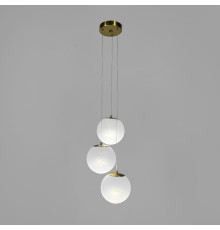 Люстра-пучок на 3 мармурових плафона