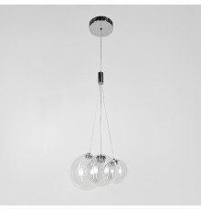 Світильник із 3-ма плафонами різних розмірів у хромованому корпусі