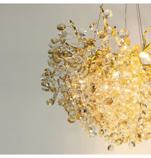 Підвісна золота люстра Bouquet з кришталевими камінчиками Ø 80 см