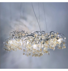 Видовжений світильник в срібному кольорі з каскадними пластинами