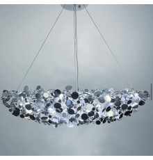 Підвісна люстра у видовженному корпусі з монетками